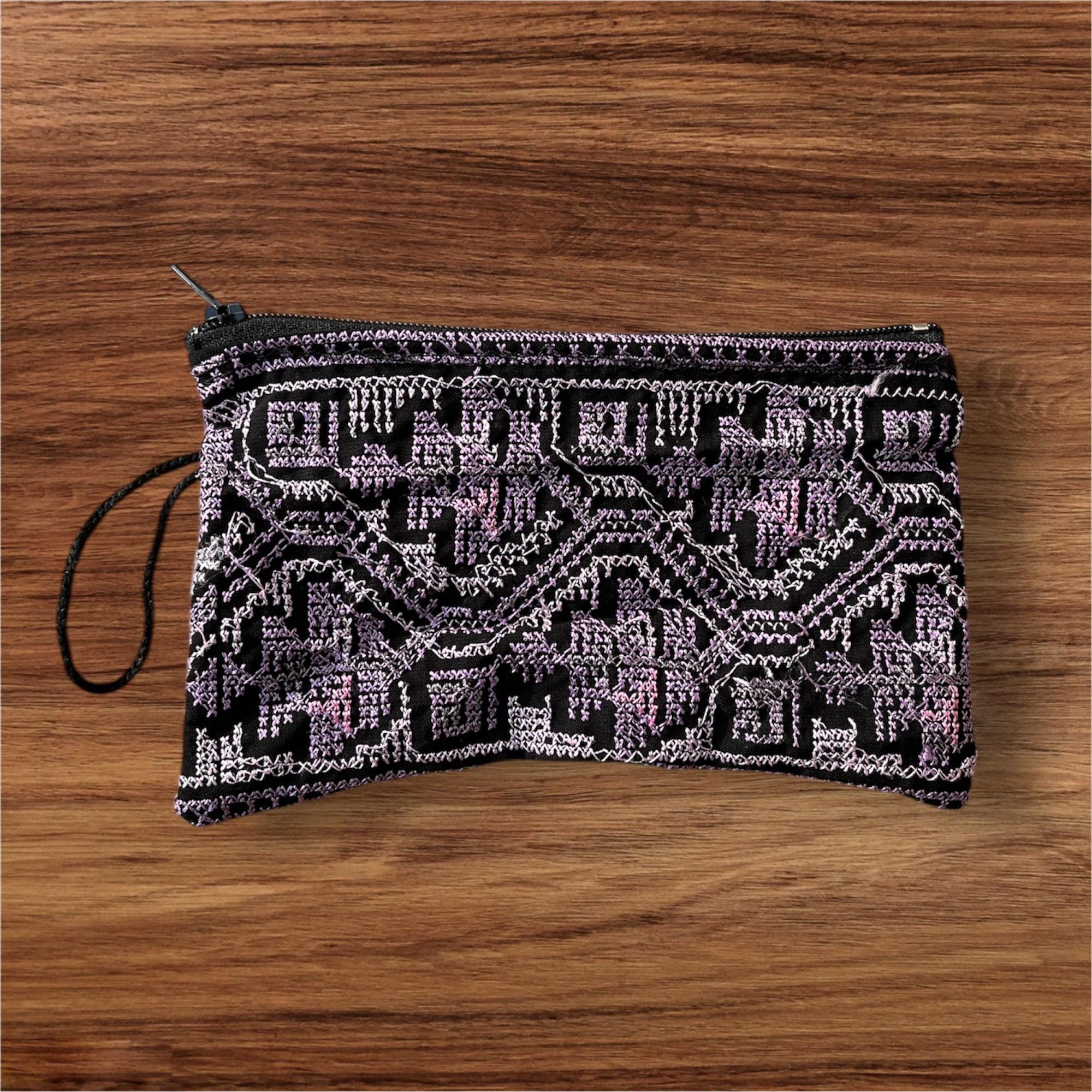Palestinian Coin Purse. Made in Palestine by Women Co-operative