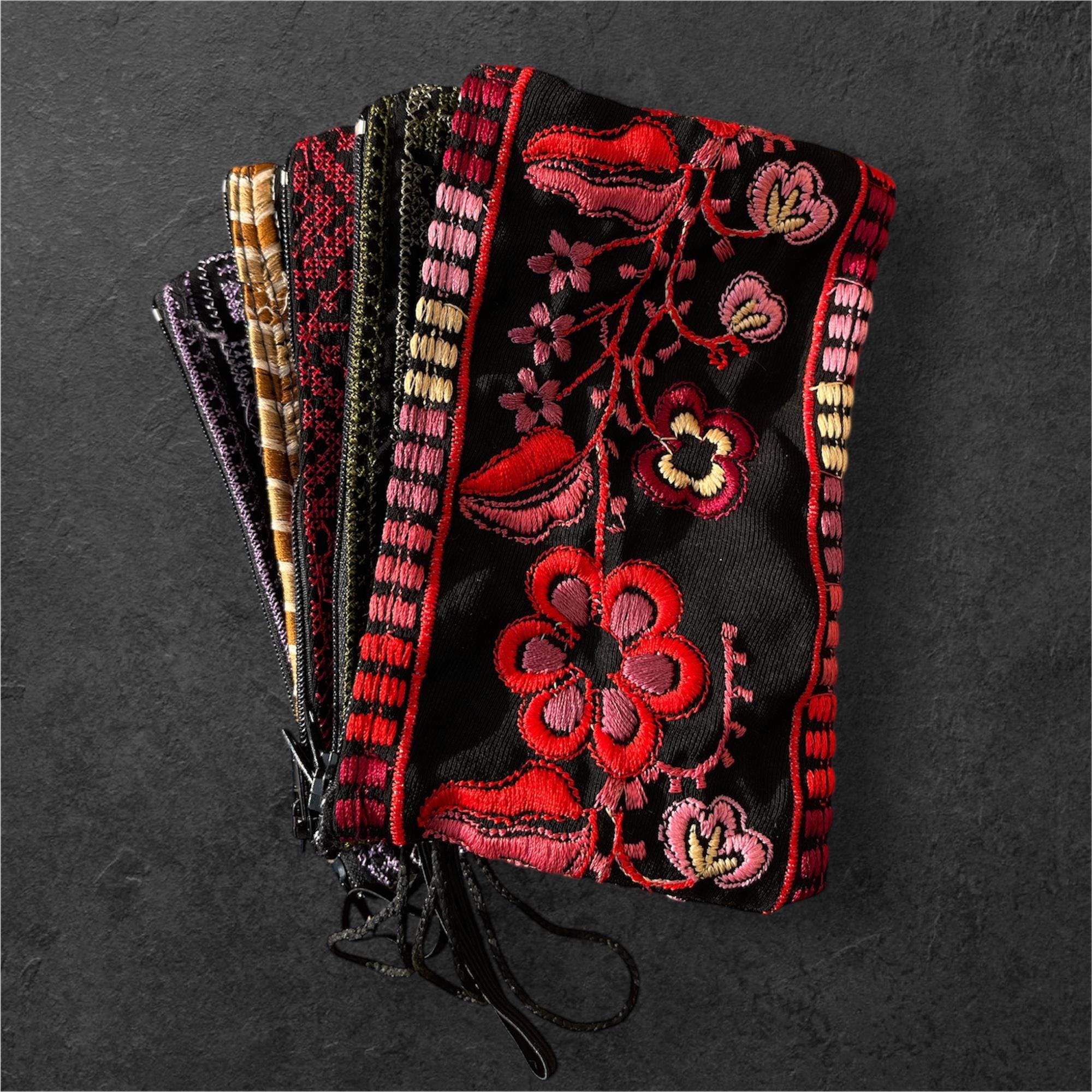 Palestinian Coin Purse. Made in Palestine by Women Co-operative