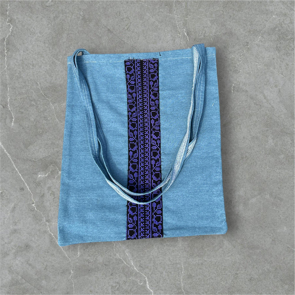 embroidered Carry bag. Made in Palestine