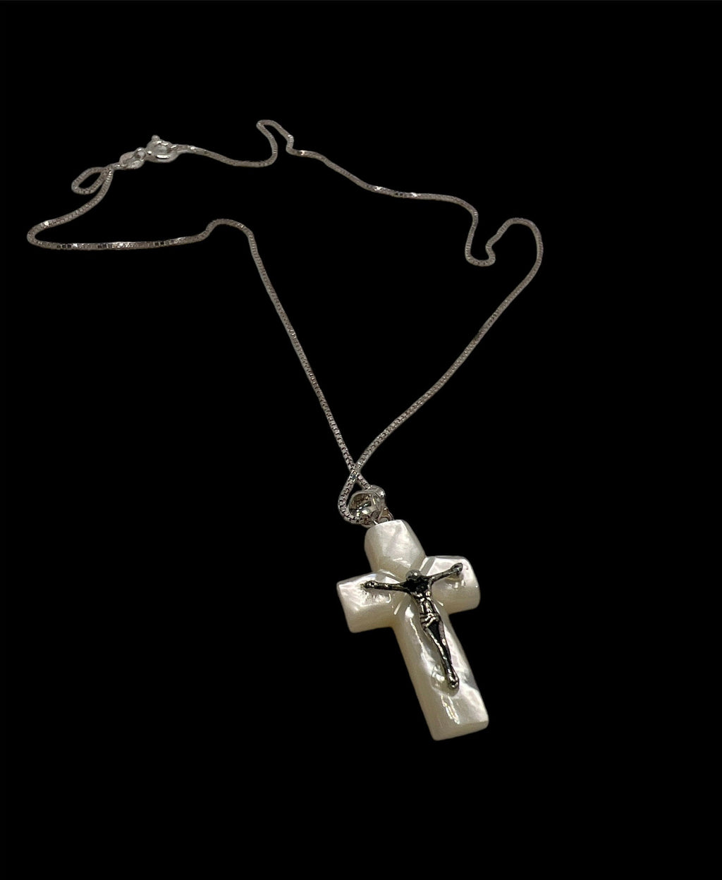 Jerusalem 925 silver necklaces. Made in Palestine.
