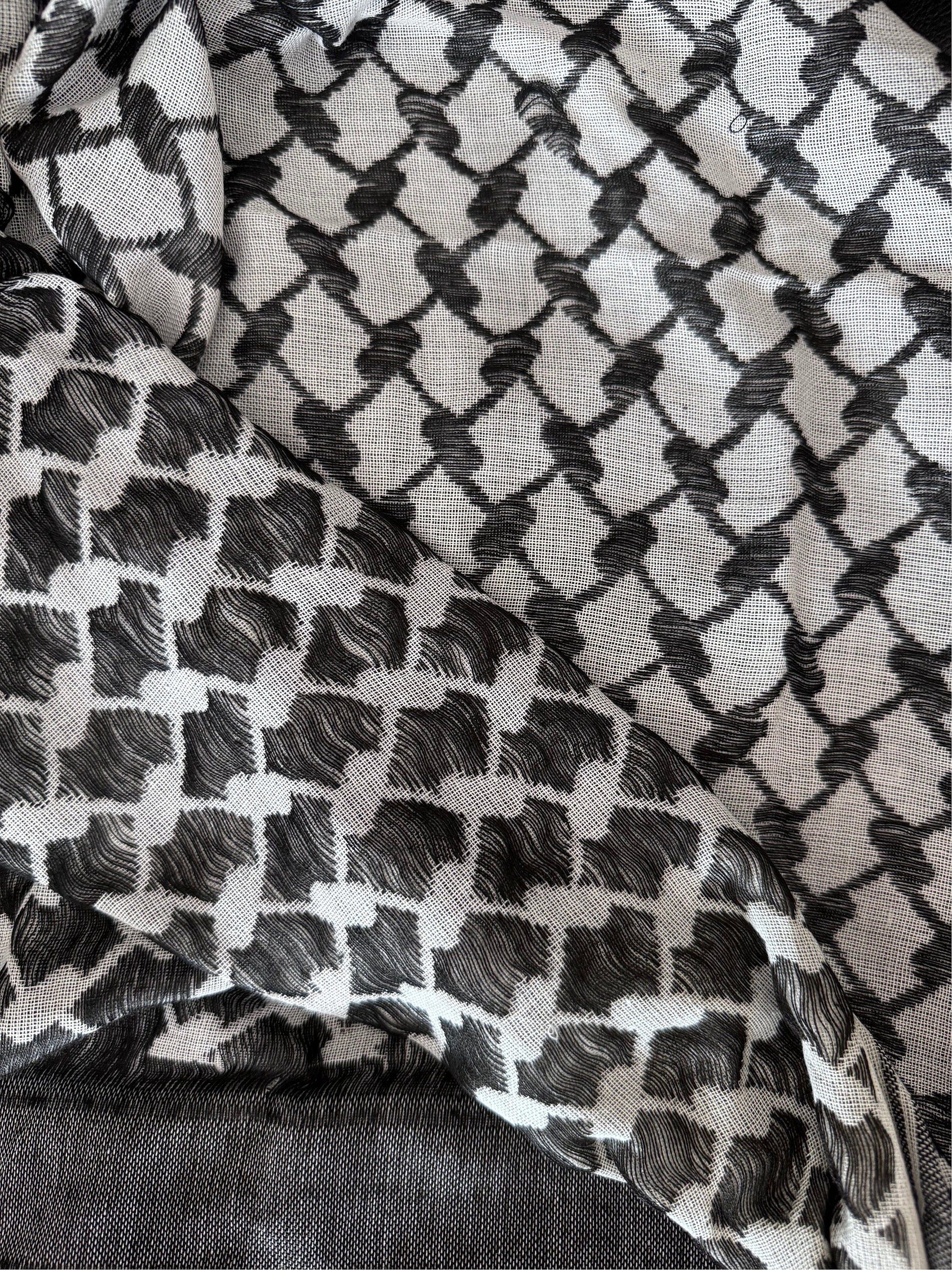 Traditional black on white Authentic keffiyeh with 4 sides Tassels (48"x48")