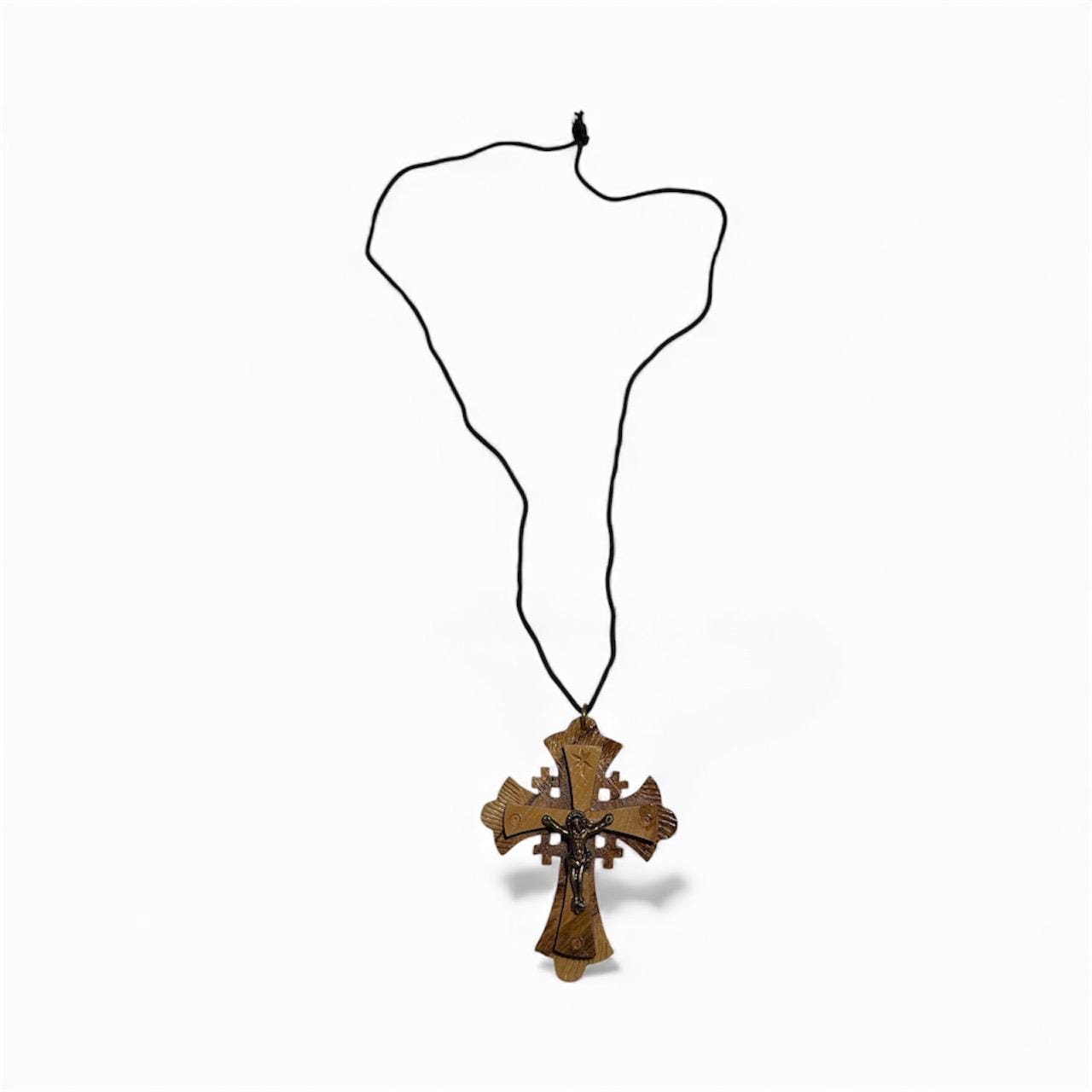 hand work necklace made of olive wood 7