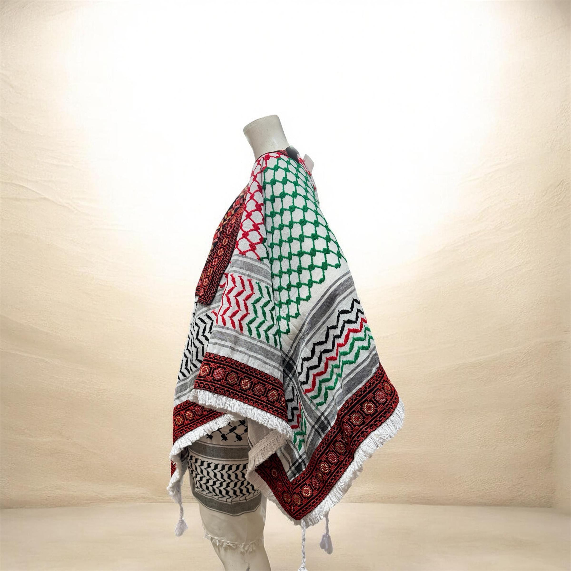 Palestinian thobe poncho with Kuffiyeh flag design (floral)